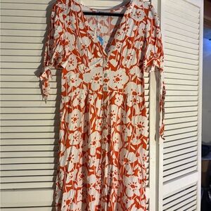 Cupshe Orange and White Floral Maxi Dress with V-Neck